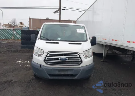 2015 Ford Transit-250 z USA, uszkodzony, nr VIN 1FTNR1ZM7FKA88940